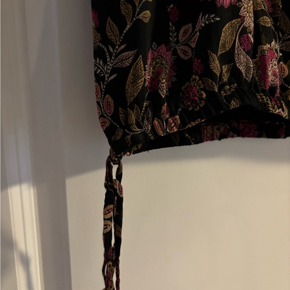 Loft tie-hem floral blouse - Picture 3 of 7